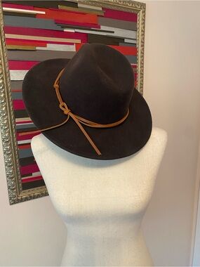 Women's Dark Brown Felt Fedora with Tan Leather Tie